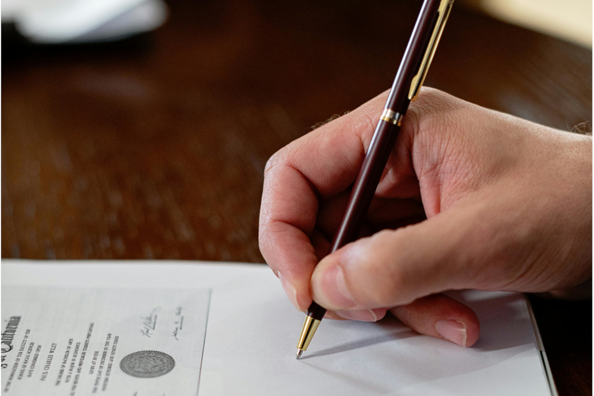 Verklaring van erfrecht en legitimatie voor banken en instanties